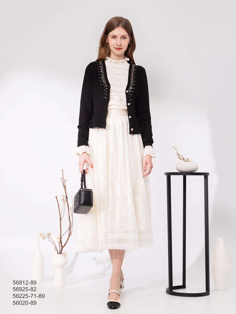 浪漫網花傘襬長裙-淺卡其