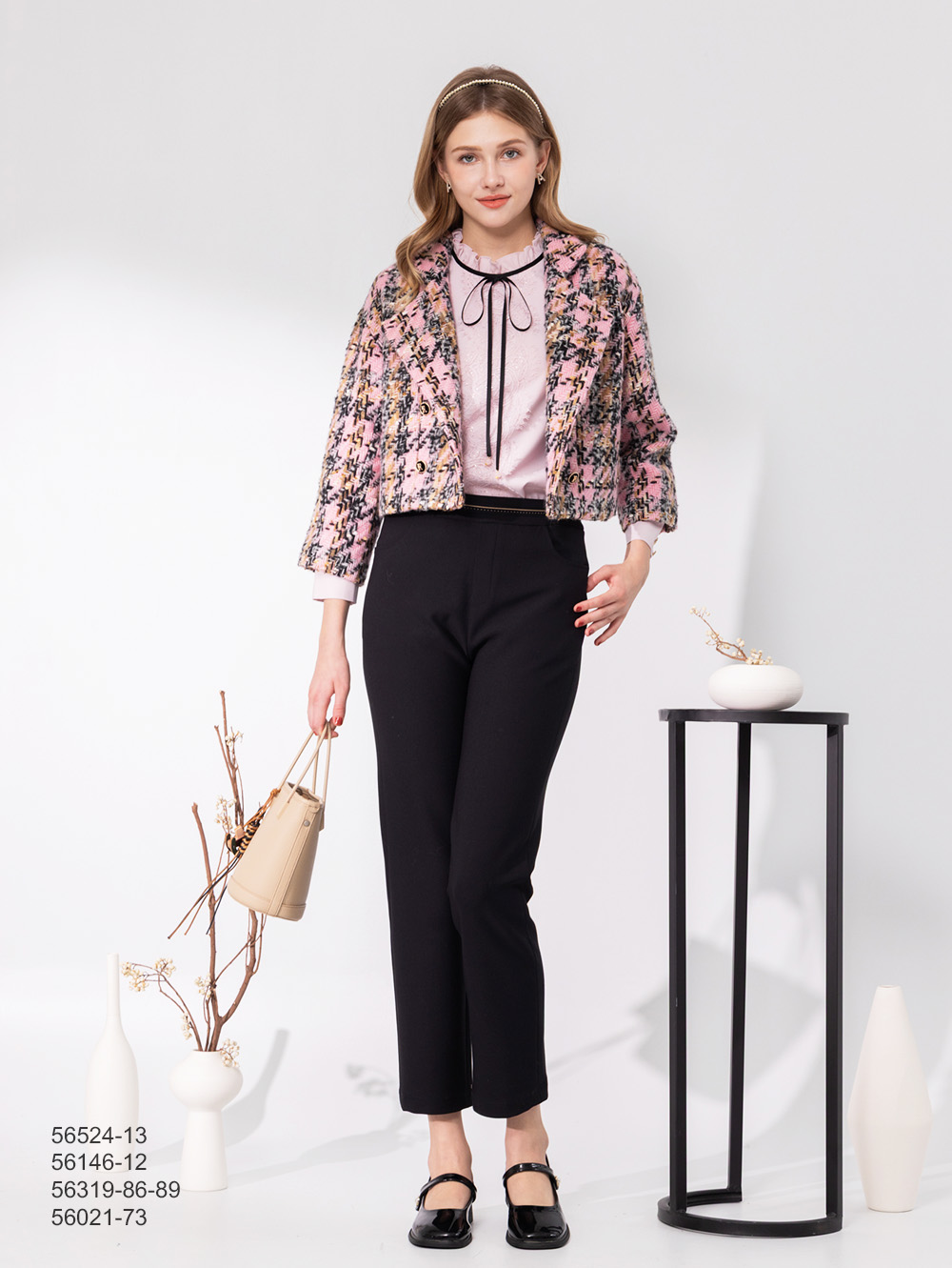 雅緻腰飾直筒褲-黑色